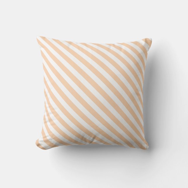 Light Apricot Designer Diagonal Line Kissen (Vorderseite)