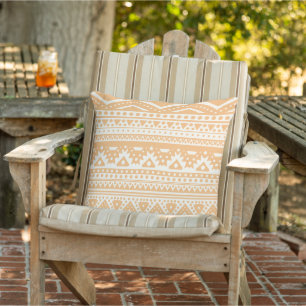 Light Apricot Orange Ivory Zigzag Tribal Art Kissen