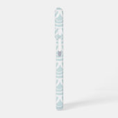 Light Aqua Fishscale Muster Monogram iPhone 16 Hülle (Linke Seite)