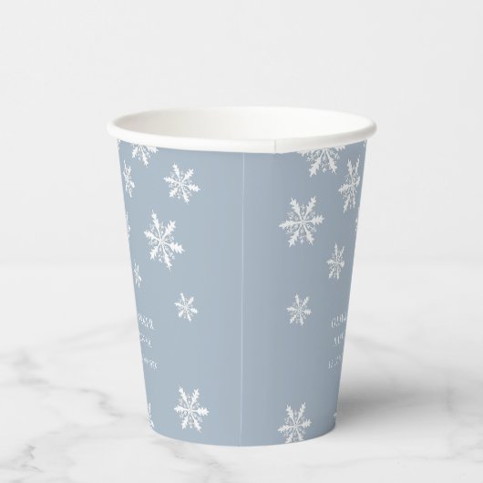 Light Blue Boho Winter Snowflake Babydusche Pappbecher (Rechts)