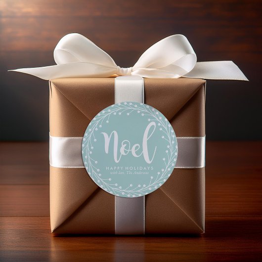 Light Blue Christmas Wreath Runder Aufkleber