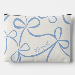 Light Blue Coquette Bow Pattern Individuelle Name Zubehörtasche