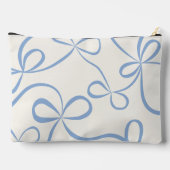 Light Blue Coquette Bow Pattern Individuelle Name Zubehörtasche (Rückseite)
