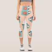 Light Blue Cup Nahtloses Muster. Capri Leggings (Vorderseite)