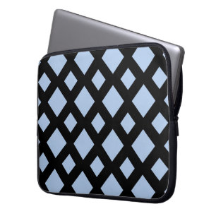 Light Blue Diamonds auf Black Laptopschutzhülle