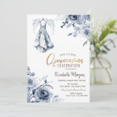 Light Blue Dress Blue Rose Quinceañera Einladung (Stehend Vorderseite)