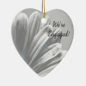 Light Blue Floral Highlights Verlobung Keramikornament (Rechts)