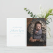 Light Blue Gingham Karo Pattern Foto Birth Ankündigung (Stehend Vorderseite)