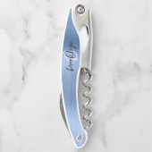 Light Blue Imitats Pinselmetall Monogram Script Kellnermesser (Rückseite)