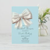 Light Blue & Ivory White Bow Brautparty Einladung (Stehend Vorderseite)