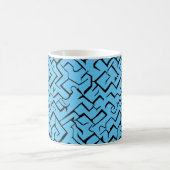 Light Blue Meander Pattern | Modernes Maze Kaffeetasse (Mittel)