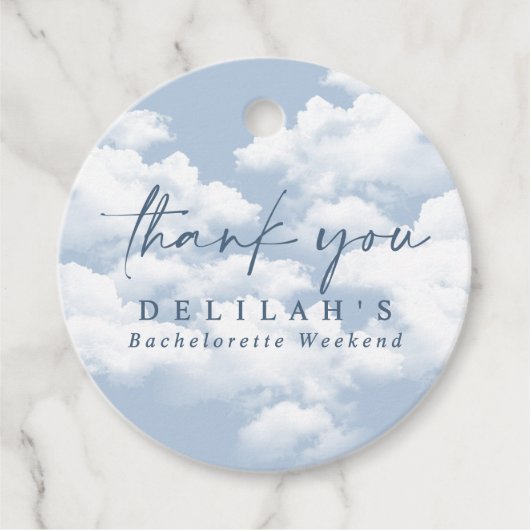 Light Blue "On Cloud Nine" Bachelorette Geschenkanhänger (Vorderseite)