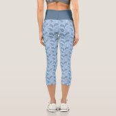 Light Blue Paisley Pattern High Waisted Capris (Rückseite)