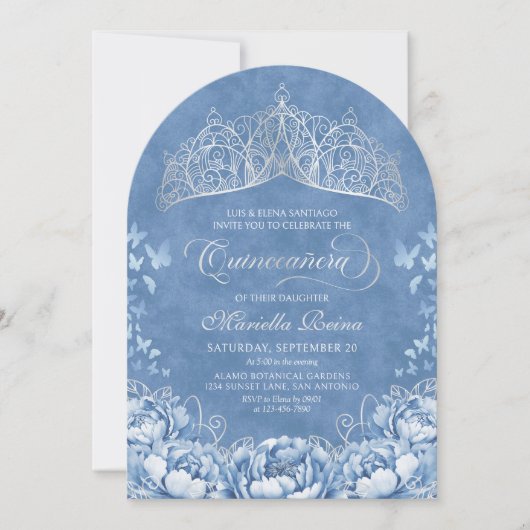 Light Blue Silver Crown Tiara Quinceanera Einladung (Vorderseite)