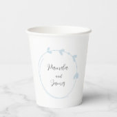 Light Blue Simple Heart Wreath Brautparty Pappbecher (Rückseite)