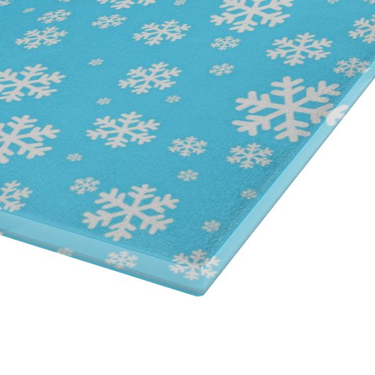 Light Blue und White Christmas Snowflakes Muster Schneidebrett (Ecke)