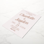 Light Blush Pink Elegante Foil Script Foto Wedding Folieneinladung (Gedreht)