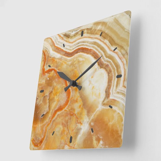 Light Brown Marble Quadratische Wanduhr (Winkel)