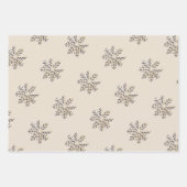 Light Champagne Snowflake Wrapping Paper Geschenkpapier Set (Vorderseite 2)