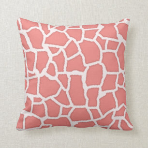 Light Coral Giraffe Animal Print Kissen