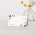 Light Dusty Blue Blush Pink Gold Floral Platzkarte<br><div class="desc">So hübsch!! Diese trendige,  staubblaue und rot-rosa Platzkarte mit Aquarellblumen und goldgelbem Staub aus Imitaten. Copyright Elegant Invites,  alle Rechte vorbehalten.</div>