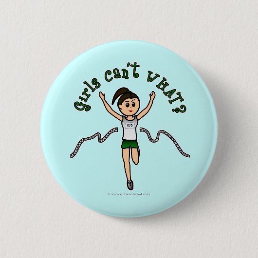 Light Girl Runner in Green Uniform Button (Vorderseite)