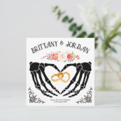 Light Gothic Skeleton Hands UAWG & Gifts Card Einladung (Stehend Vorderseite)