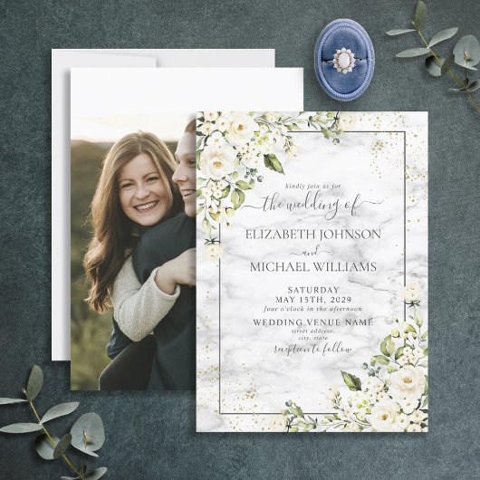 Light Gray White Floral Gold Script Foto Hochzeit Einladung
