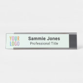 Light Green 2x8 Schreibtisch-Namensschild mit Busi Schreibtischnamensplakette (Vorderseite )