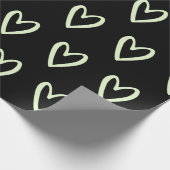 Light Green auf schwarzen, handgezogenen Herzen Geschenkpapier (Ecke)