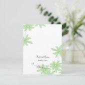 Light Green Daisies Wedding Reception Platzkarte (Stehend Vorderseite)