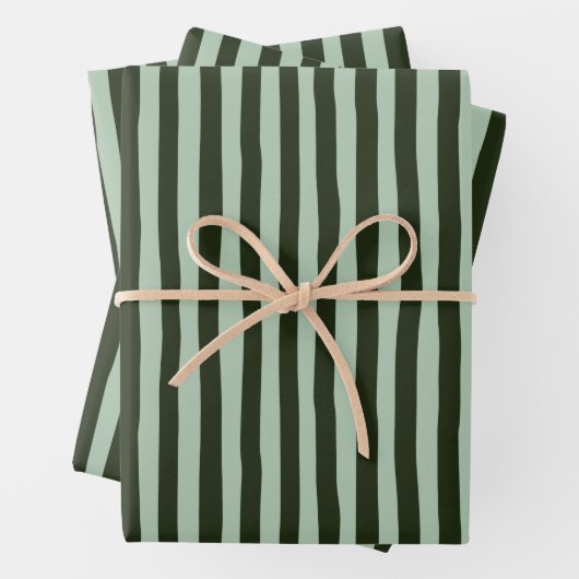 Light Green & Dark Green Wonky Stripes Geschenkpapier Set (Beispiel)
