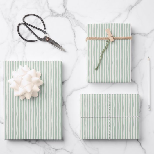 Light Green & Ivory Wonky Stripes Geschenkpapier Set (Vorderseite)