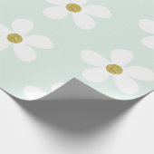 Light Green White Simple Daisy Gold Geschenkpapier (Ecke)