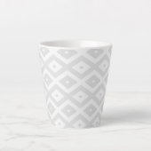 Light grey and white diamond pattern milchtasse (Vorderseite)
