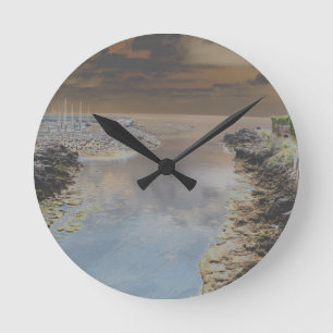 Light house in Cascais Portugal Runde Wanduhr