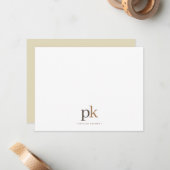 Light Khaki Modern Neutral Brown Monogram Mitteilungskarte (Vorderseite/Rückseite Beispiel)