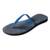Light Medium Blue Abstrakt auf Black FlipFlops Badesandalen (Schrägansicht)