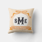 Light Orange Reverse Griw Key Bow Monogram Kissen (Rückseite)