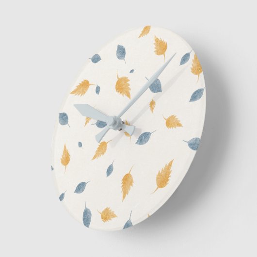 Light Pastel Beige Minimalist Leaves Pattern Runde Wanduhr (Winkel)