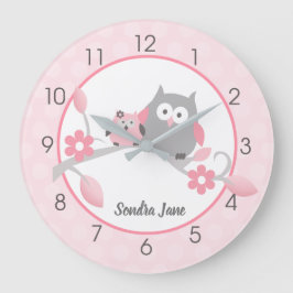 Light Pink and Gray Happy Owls Girl Nursery Große Wanduhr