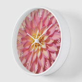Light Pink Dahlia Floral Wanduhr (Winkel)