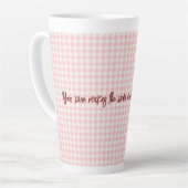 Light Pink Gingham Pattern Latte Tasse (Linke Ecke)