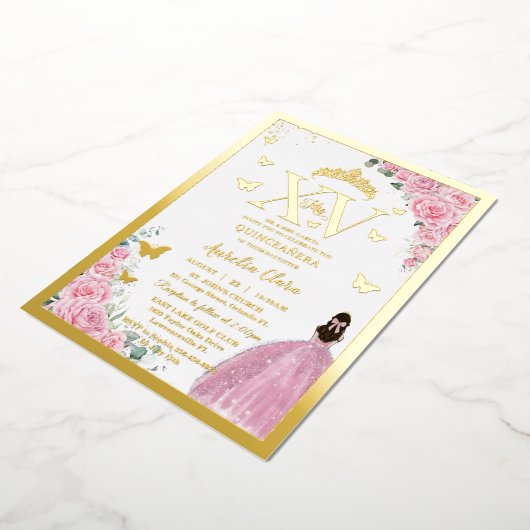 Light Pink Roses Floral Quinceanera Mis XV Gold Folieneinladung (Gedreht)