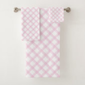 Light Pink Towels Stylish and Subtle Accent Badhandtuch Set (Insitu)