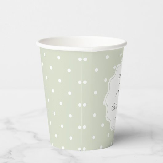 Light Sage Green and White Polka Dots Baby Shower Pappbecher (Rechts)