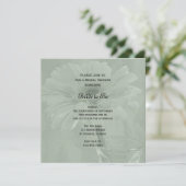 Light Sage Green Gerber Daisy Brautparty Einladung (Stehend Vorderseite)