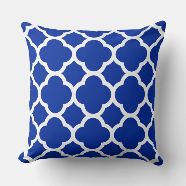 Light Sapphire Blue Quatrefoil Muster Kissen (Vorderseite)