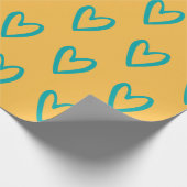 Light Ses Green auf gelben, handgezogenen Herzen Geschenkpapier (Ecke)