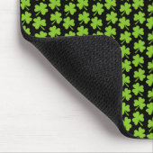 Light Shamrocks Black Mousepad (Ecke)